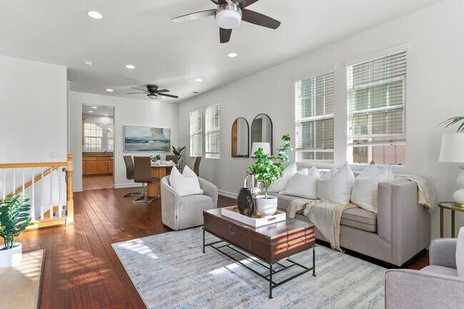 Building Photo - Tri-level Home in Ladera Ranch, now available!