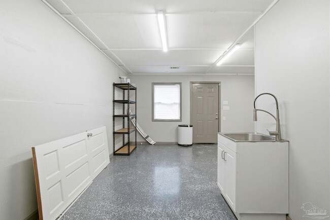 Building Photo - 3750 Martin St