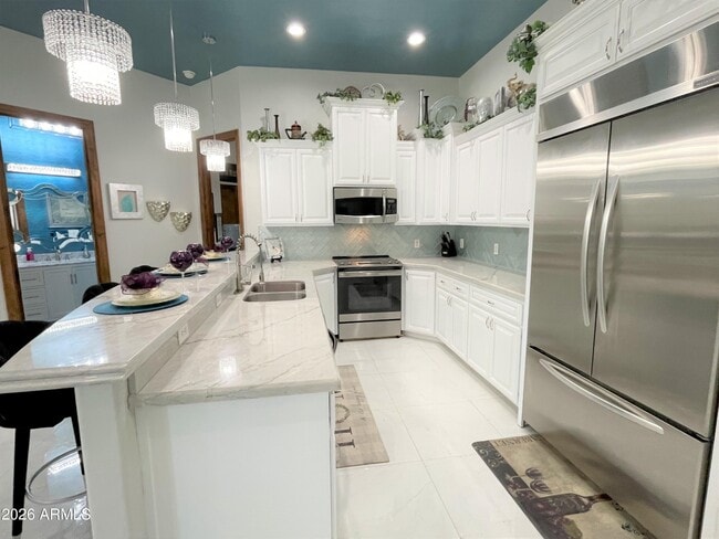 Building Photo - 9726 N 3rd Dr