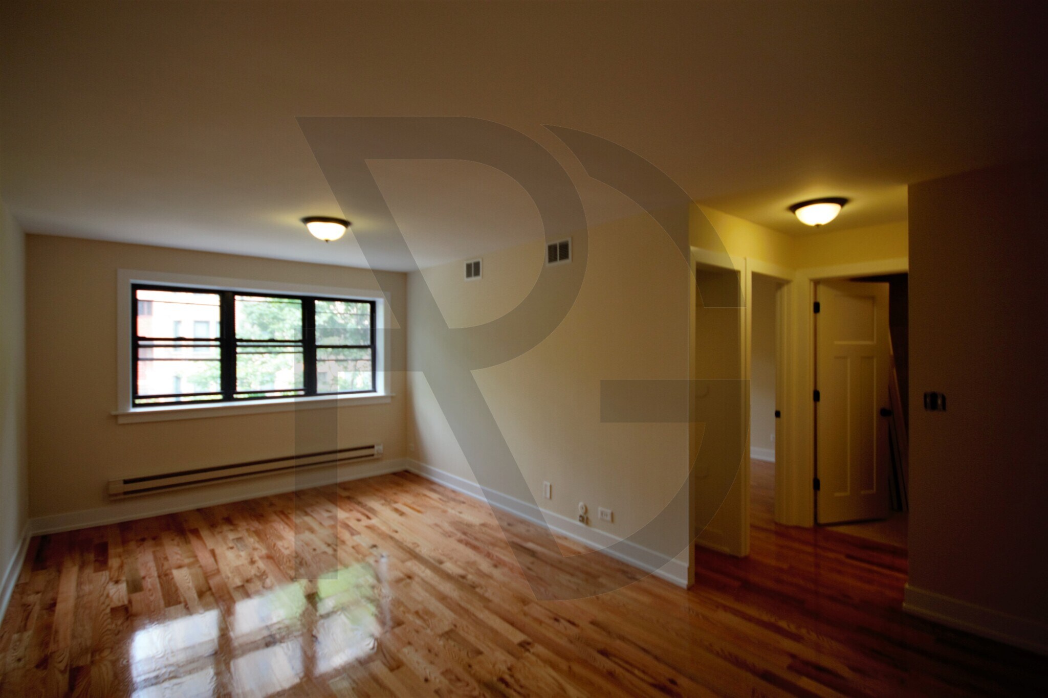 Building Photo - 563 W Arlington Pl