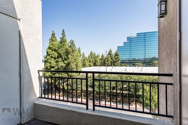 Building Photo - 4175 Executive Dr