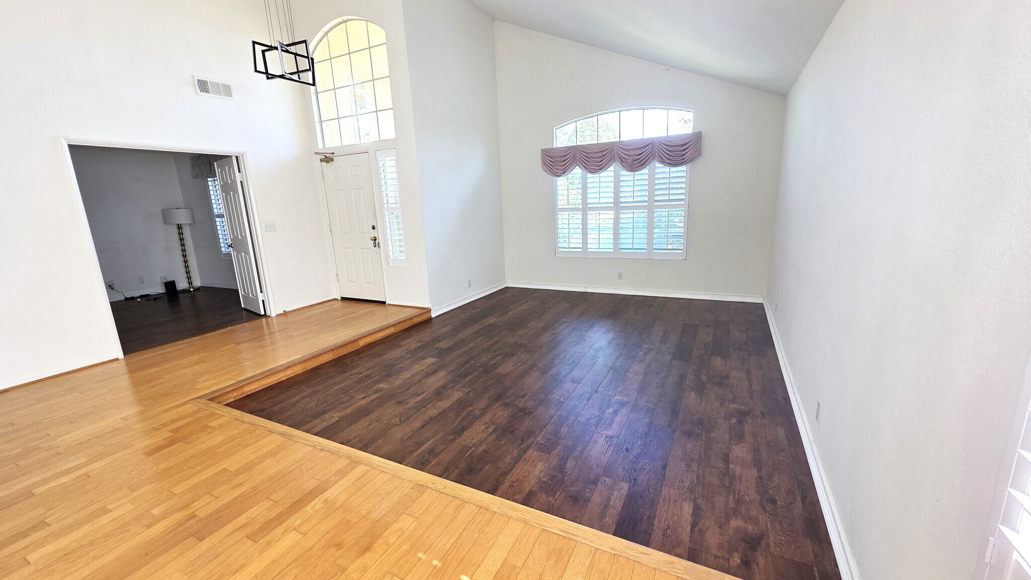 Building Photo - 1752 Bradcliff Way