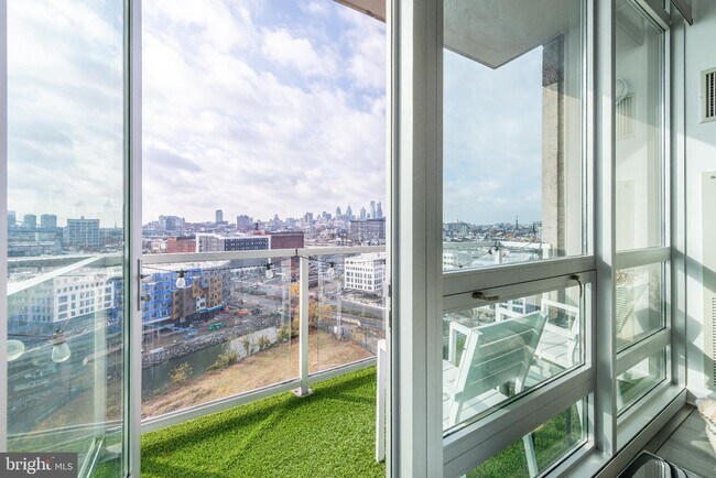 Building Photo - 901 N Penn St