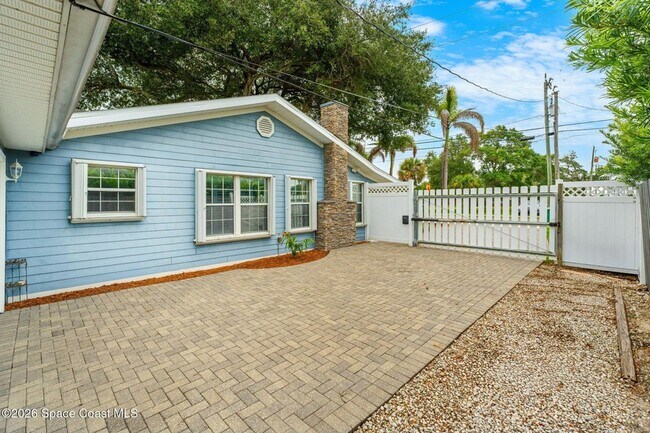 Building Photo - 116 Rosa L Jones Dr