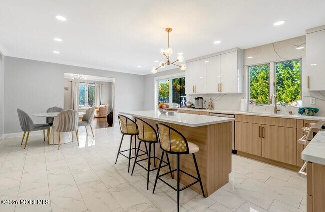 Building Photo - 28 Musket Ln