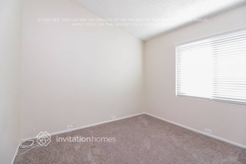 Building Photo - 25134 Hazelwood Cir