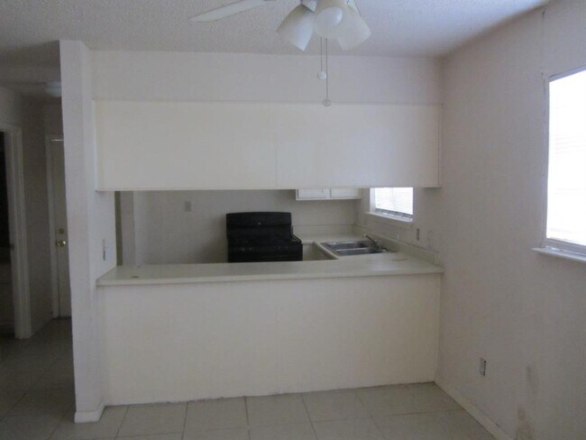 Building Photo - 5810 Twisted Pine Ct