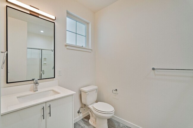 Building Photo - Brand New 2 Story, 3 Bed, 3 Bath Townhome ...