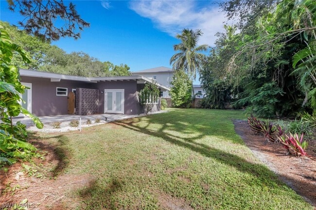 Building Photo - 5150 Sand Dollar Ln