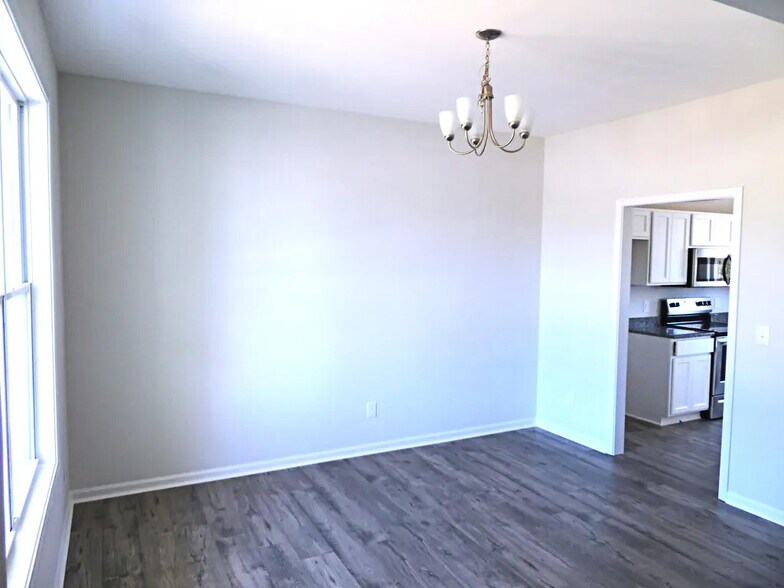 Building Photo - 3807 Northern Lights Dr