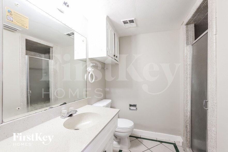 Building Photo - 4610 Anice St