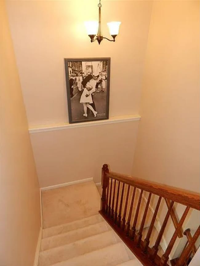 Building Photo - 1115 Linden Vue Dr
