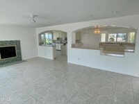 Building Photo - 1148 Colina Vista