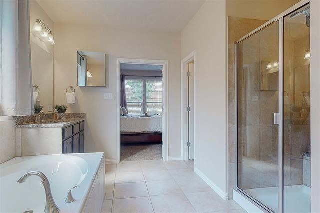Building Photo - 3929 Muscadine Dr