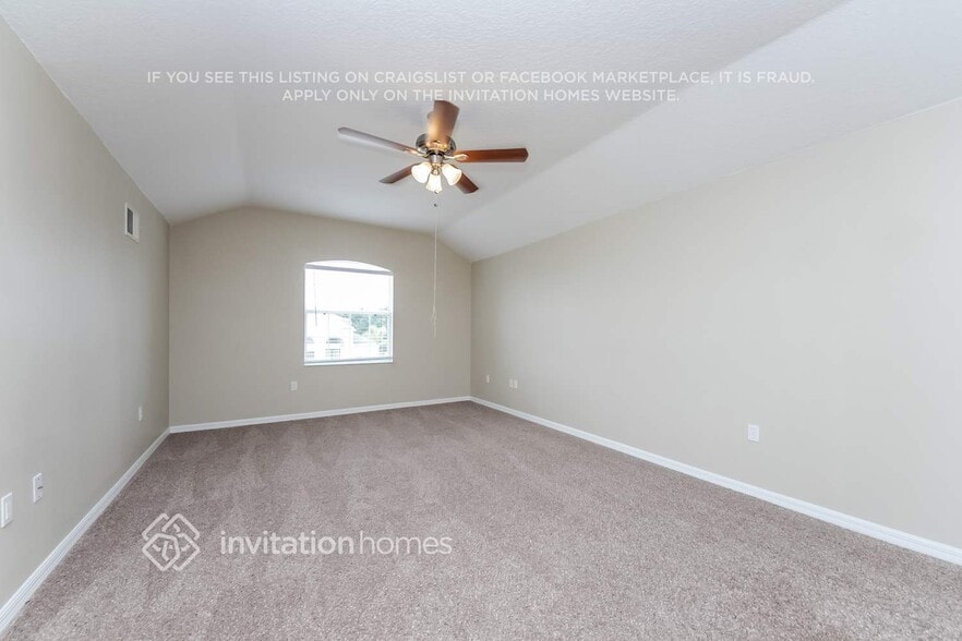 Building Photo - 2856 Majestic Isle Dr