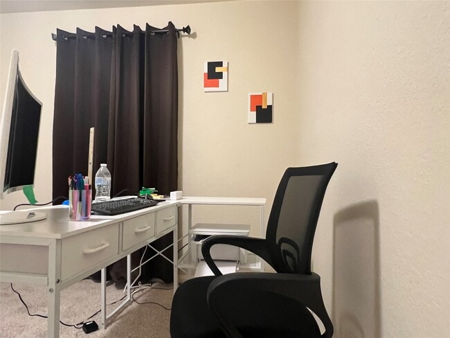 Building Photo - 839 Westwood Glen Ln