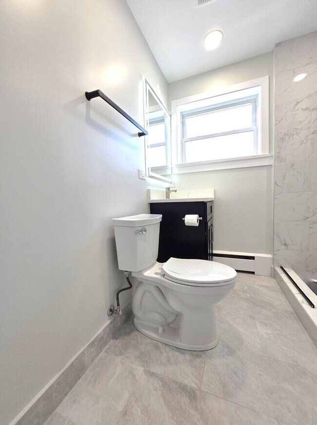 Building Photo - 315 W Prospect Ave