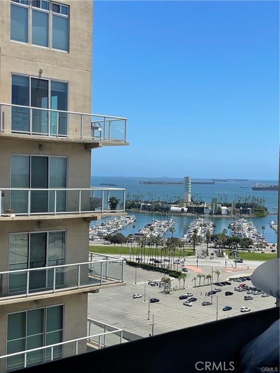 Building Photo - 388 E Ocean Blvd