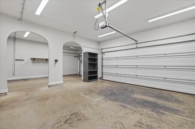 Building Photo - 1264 Black Oak Cir