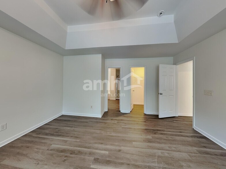 Building Photo - 1963 Trace Creek Dr