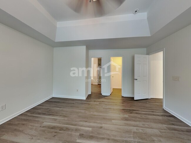 Building Photo - 1963 Trace Creek Dr