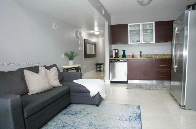 Building Photo - 41 SE 5th St