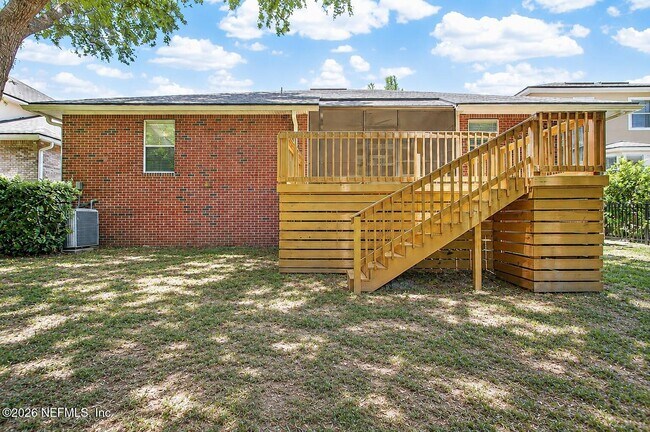 Building Photo - 1634 Majestic View Ln