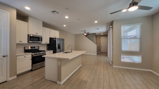 Building Photo - Richmond American Designer Home