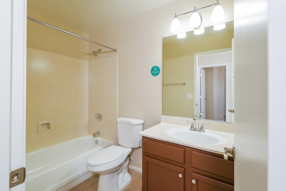 Building Photo - 6417 N 81st Dr