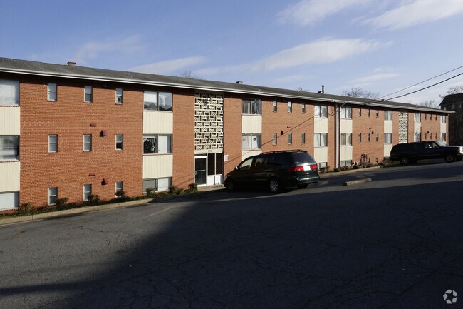 Building Photo - Park Avenue Apartments