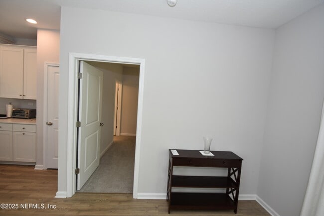 Building Photo - 172 Charlie Way