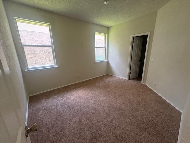 Building Photo - 1804 Todd Ln