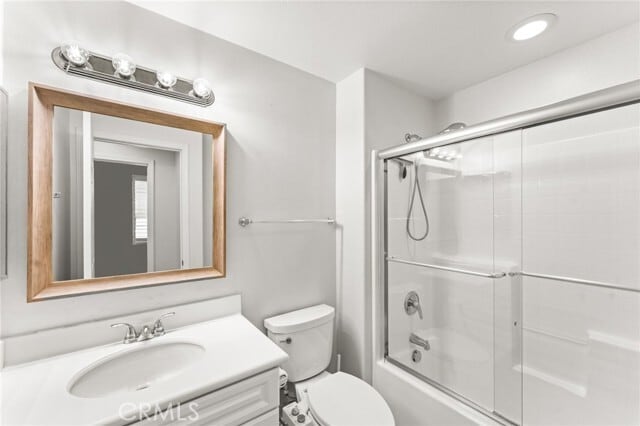 Building Photo - 64 Full Moon