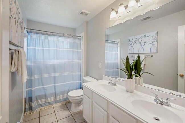 Building Photo - 16407 Bogan Flats Ct