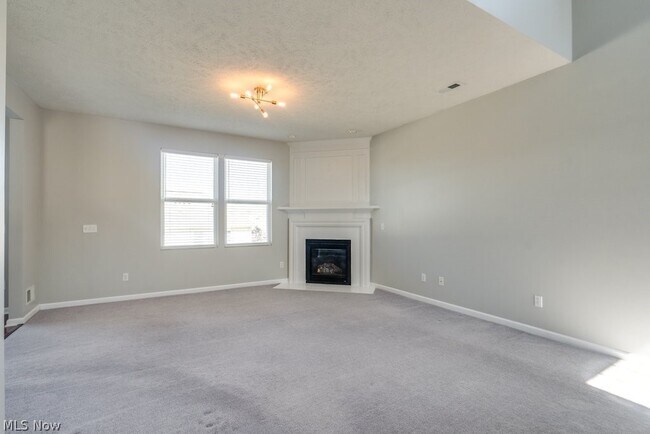 Building Photo - 3955 Gardiner Run