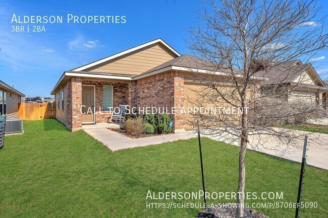 Building Photo - 4410 Lake Ritter St