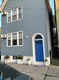 Building Photo - 415-417-417 Hamilton St