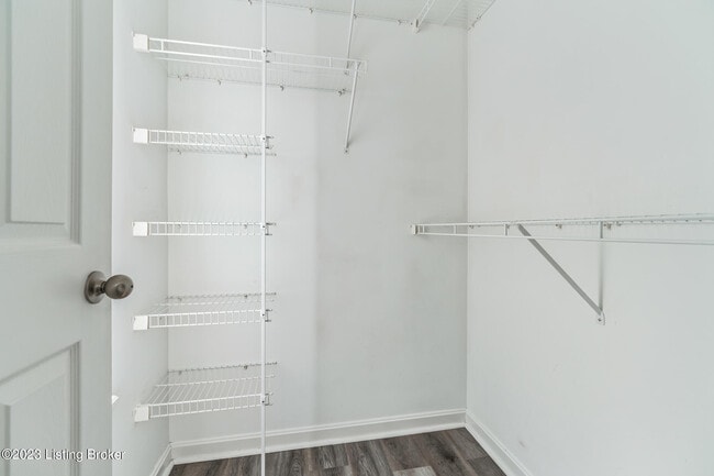 Building Photo - 9500 Brady John Ct