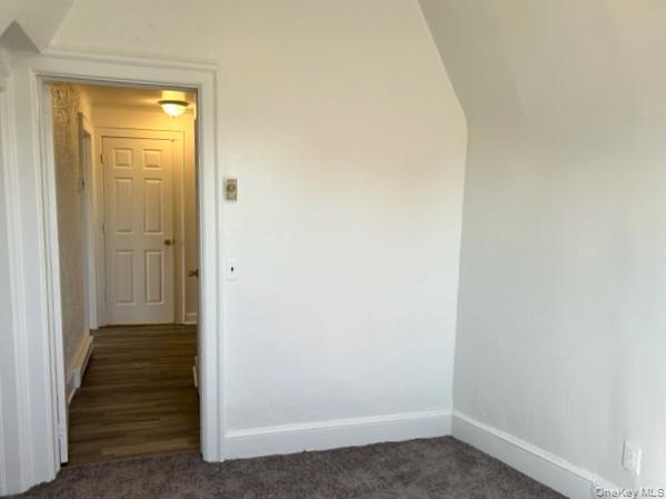 Building Photo - 578 S 15th St