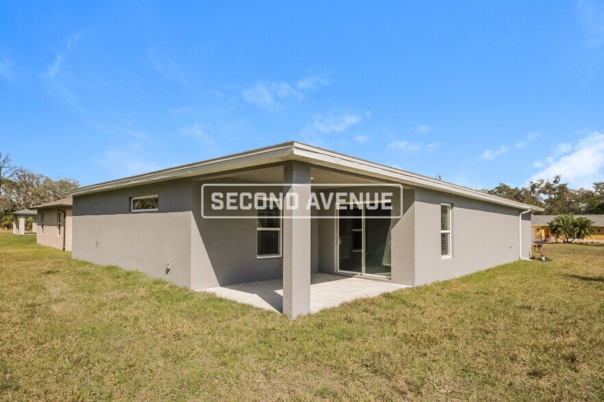 Building Photo - 4431 Maywood Ln