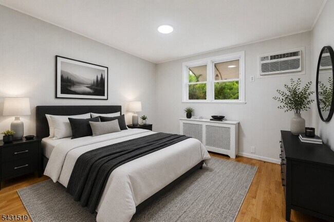 Building Photo - 86 Curie Ave