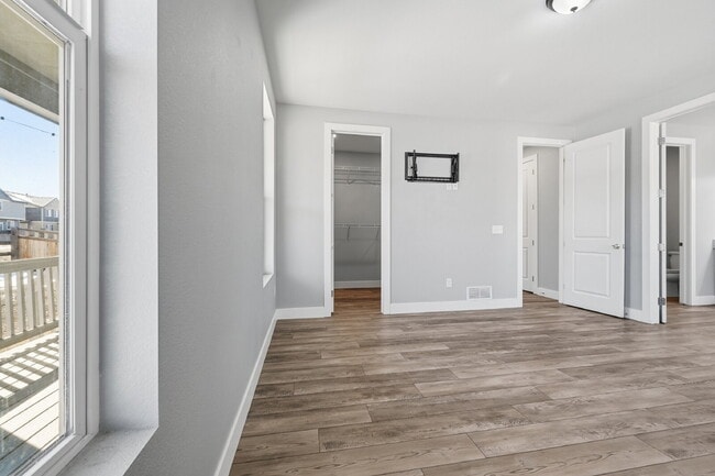 Building Photo - $3,140.95, $300 off the first month's rent, 3 Beds - 2 Bath, Single Family Home in Dacono with 3-...