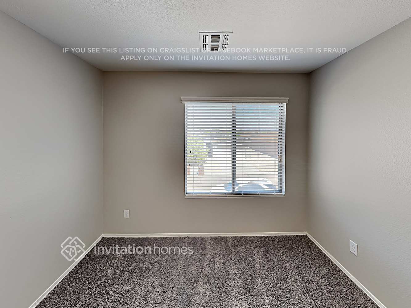 Building Photo - 1237 E Dust Devil Dr