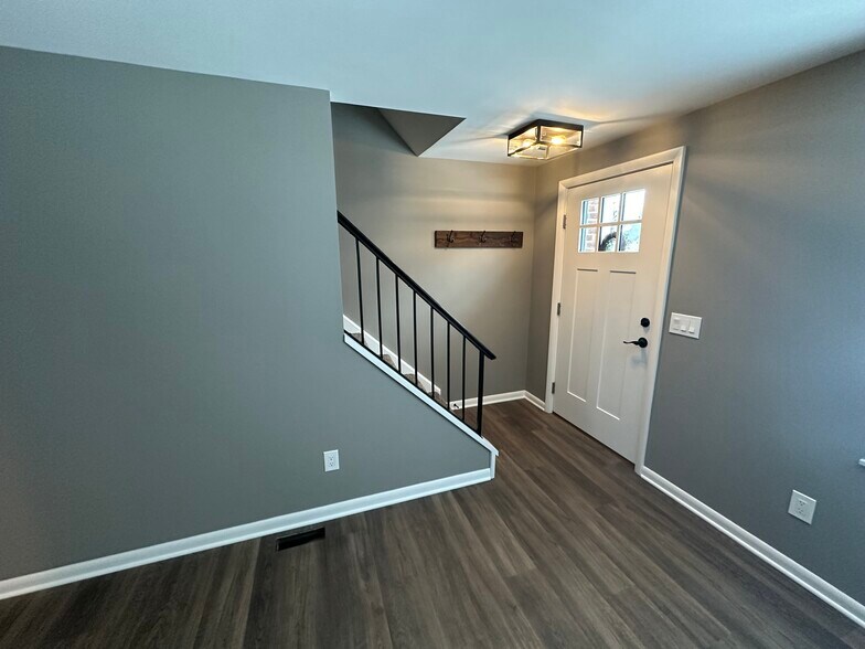 Foyer - 35 Farmbrook Drive