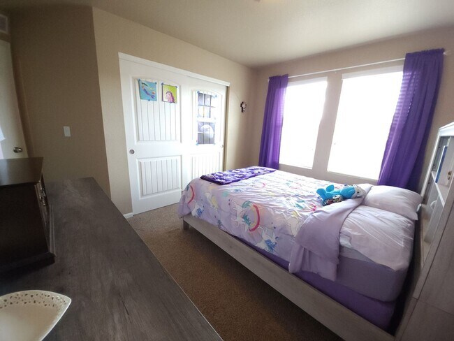 Building Photo - 8392 Longleaf Ln