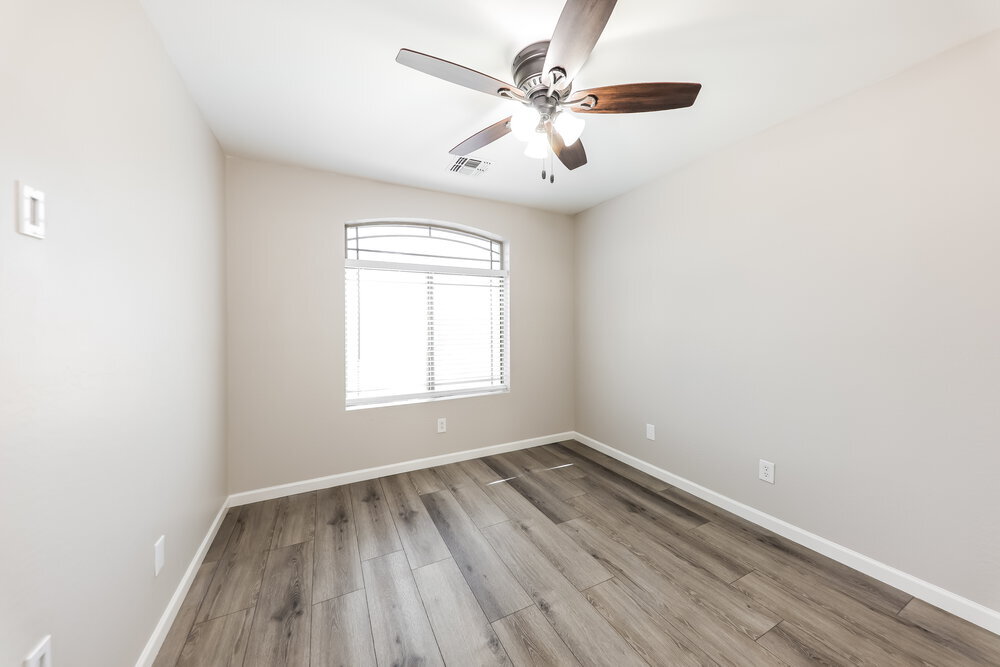 Building Photo - 11830 W Avenida Del Sol