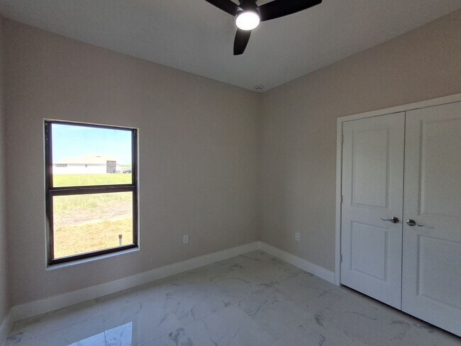 Building Photo - 2838 Tropicana Parkway W