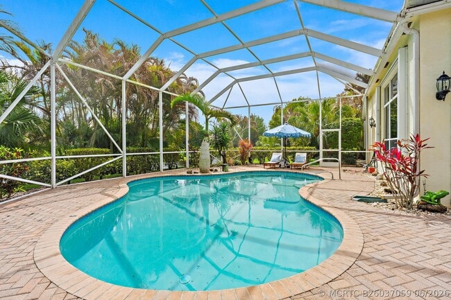 Building Photo - 9907 SE Osprey Pointe Dr