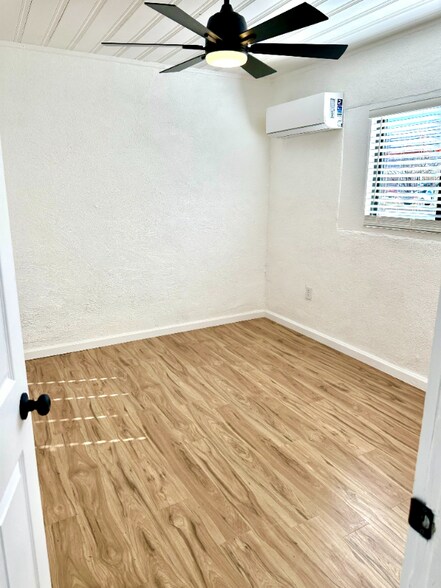 Building Photo - 1117 Indiana Ave