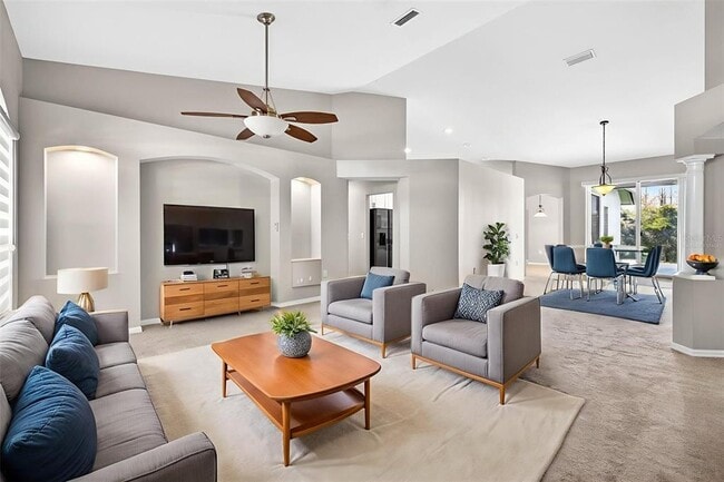 Building Photo - 31224 Crestmont Ct